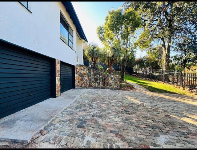 4 BEDROOM HOUSE FOR SALE IN KIBLER PARK